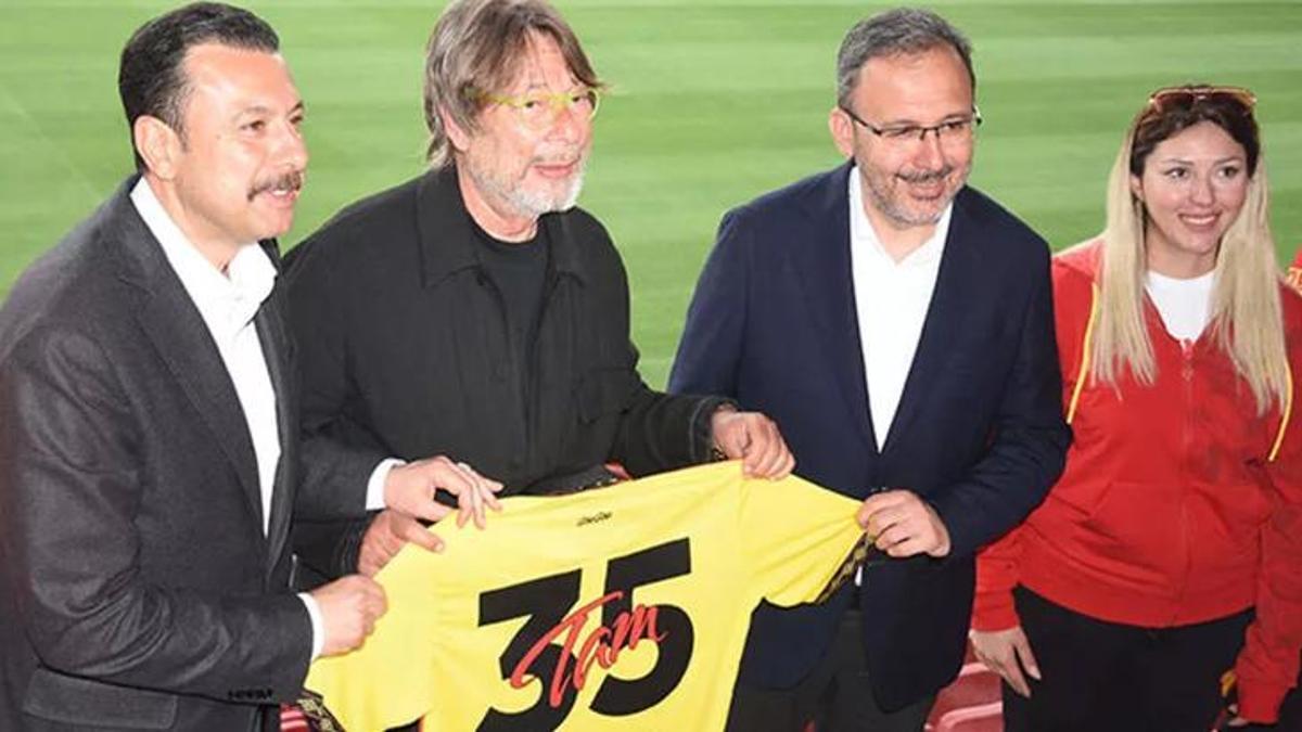 Bakan Kasapoğlu'ndan Göztepe'ye art arda müjde!