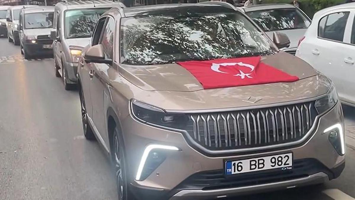 Togg, asker uğurlamasında konvoy başı oldu