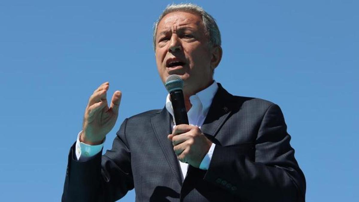 Bakan Akar'dan terörle mücadele mesajı: Operasyonlarımız devam edecek