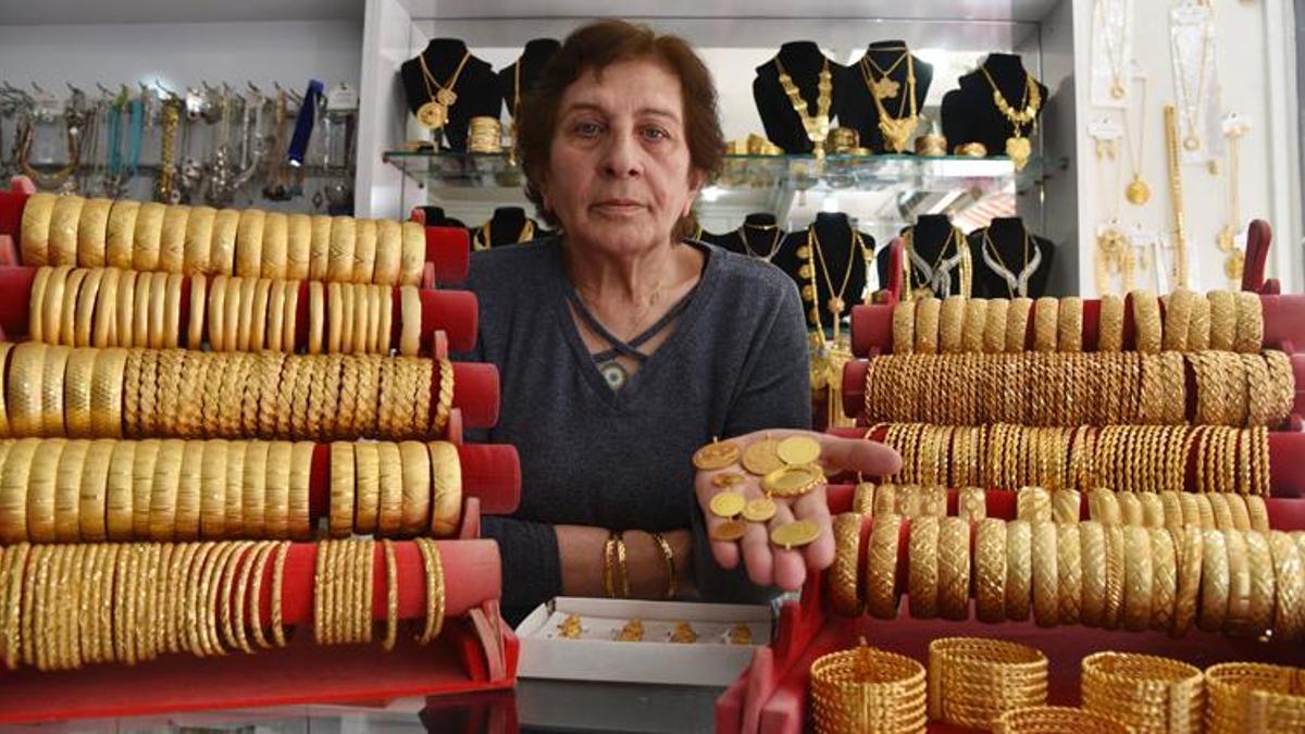 İmitasyon takıya ilgi arttı, fiyatı katlandı