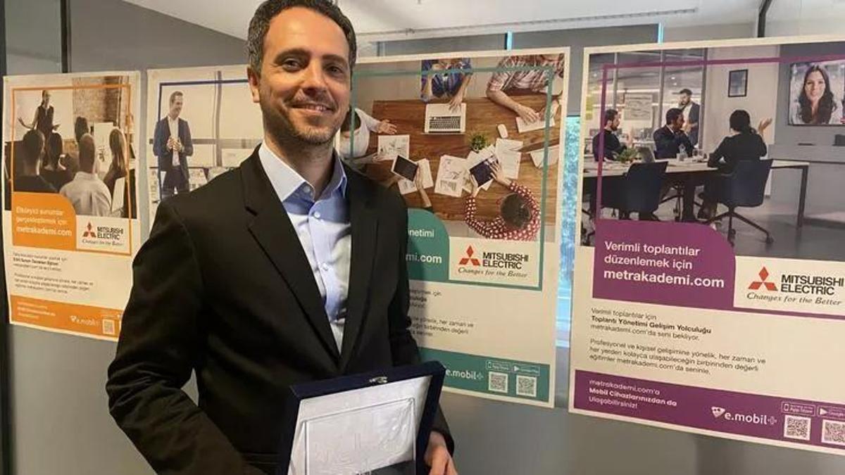 ODTÜ’lü öğrencilerden Kristal Ağaç Ödülleri’nde onur ödülü
