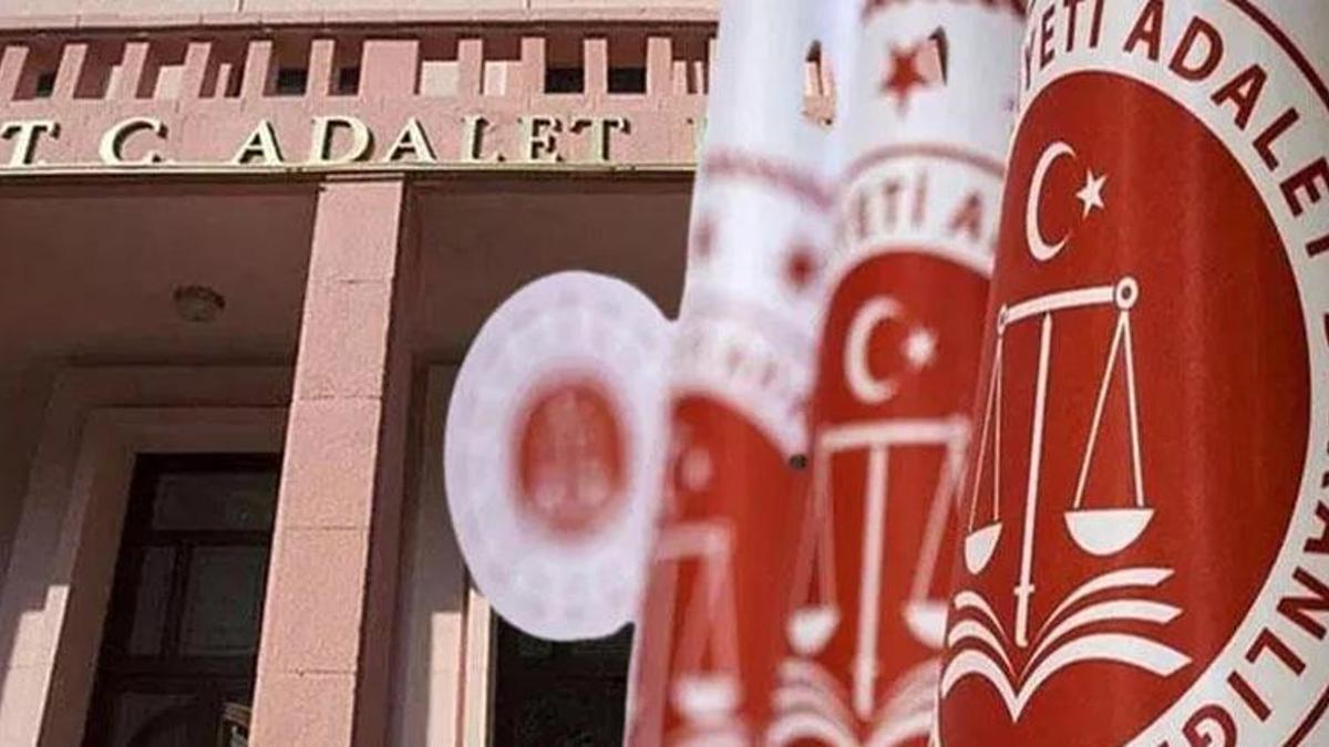 Adalet Bakanlığı: FETÖ elebaşının 27 suçtan iadesi istenmiştir