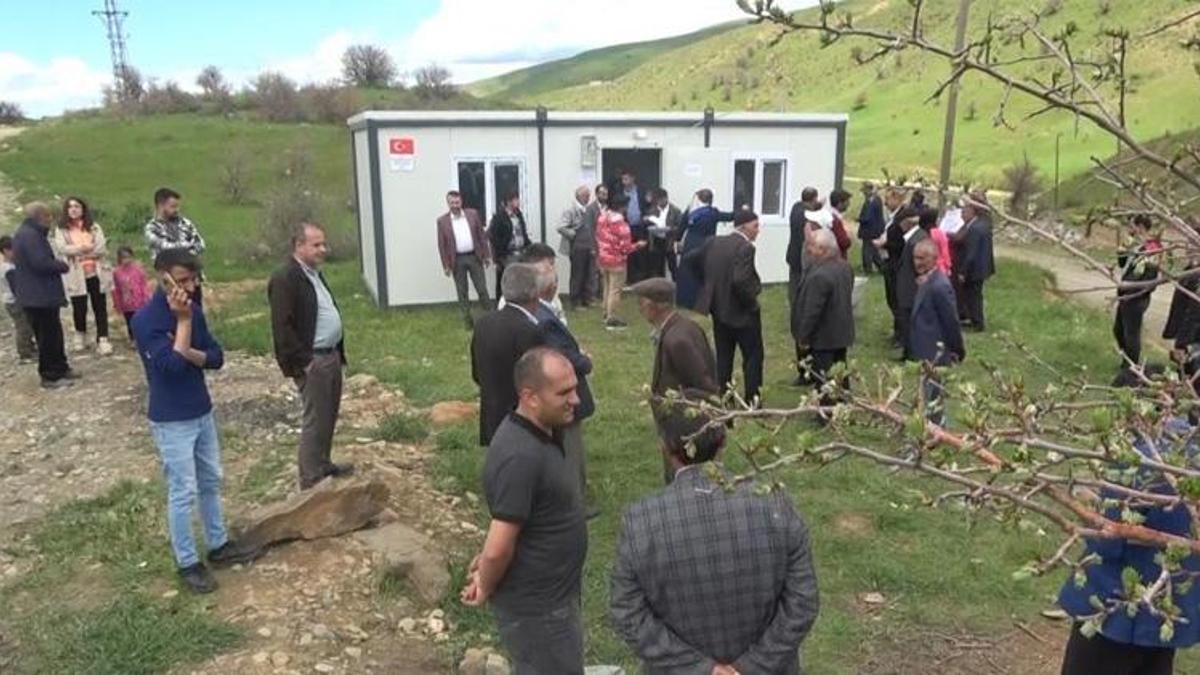 30 yıl sonra ilk kez köylerinde oy kullandılar