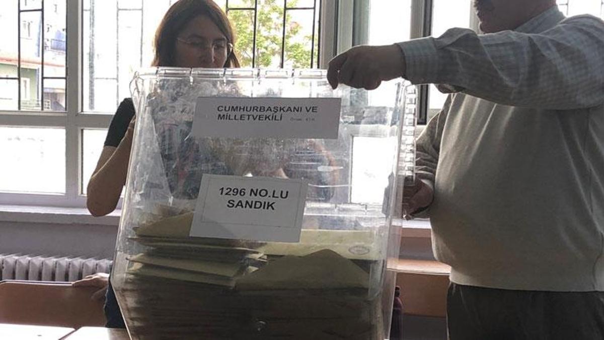 İstanbul'da 1 milyon 76 bin 295 kişi sandığa gitmedi