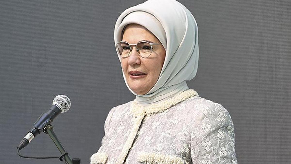 'İslamofobi' teriminin UNESCO tasarısında yer almasına ilişkin Emine Erdoğan'dan açıklama