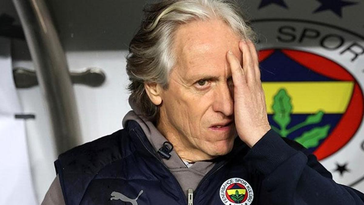 Fenerbahçe'nin çok gol yemesinin sebebi Dünya Kupası