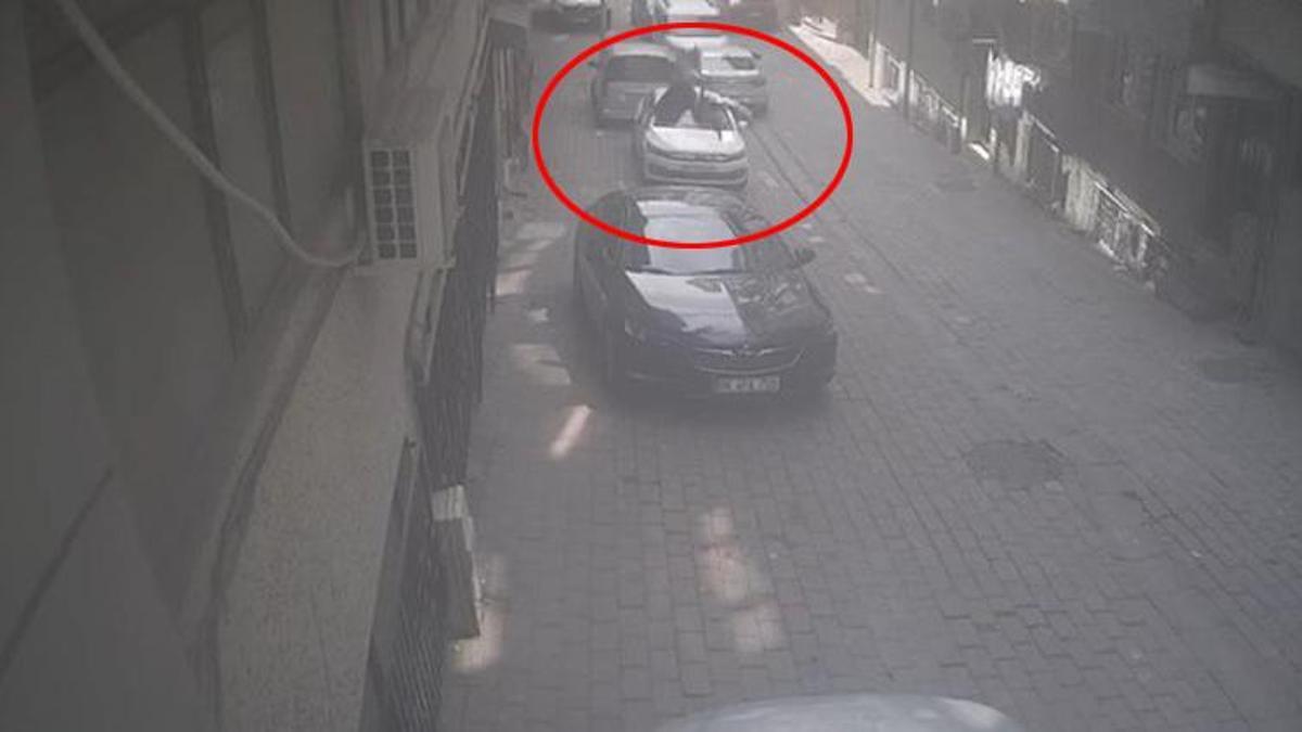 4'üncü kattan otomobilin üstüne düşen çocuk ölümden döndü
