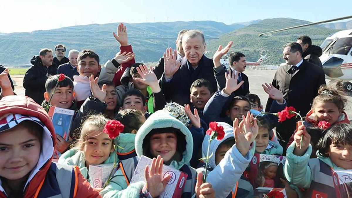 Cumhurbaşkanı Erdoğan depremzedelerle buluşacak