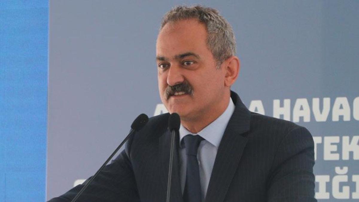 Bakan Özer: 100 bin öğrenciye aylık 863 TL burs vereceğiz
