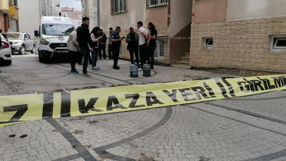 16 yaşındaki katil annesi, ablası ve komşusunu öldürdü