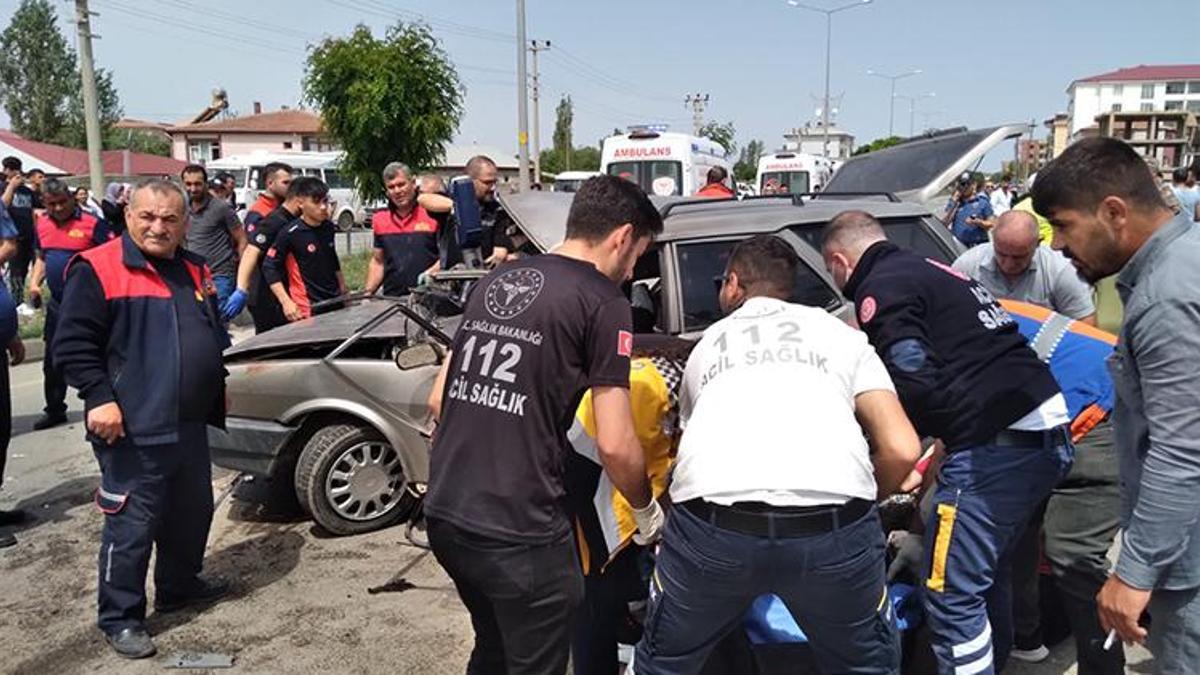 Iğdır'da trafik kazası: 3 ölü, 2 yaralı