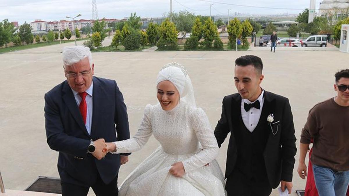 Önce sandığa sonra düğüne gittiler