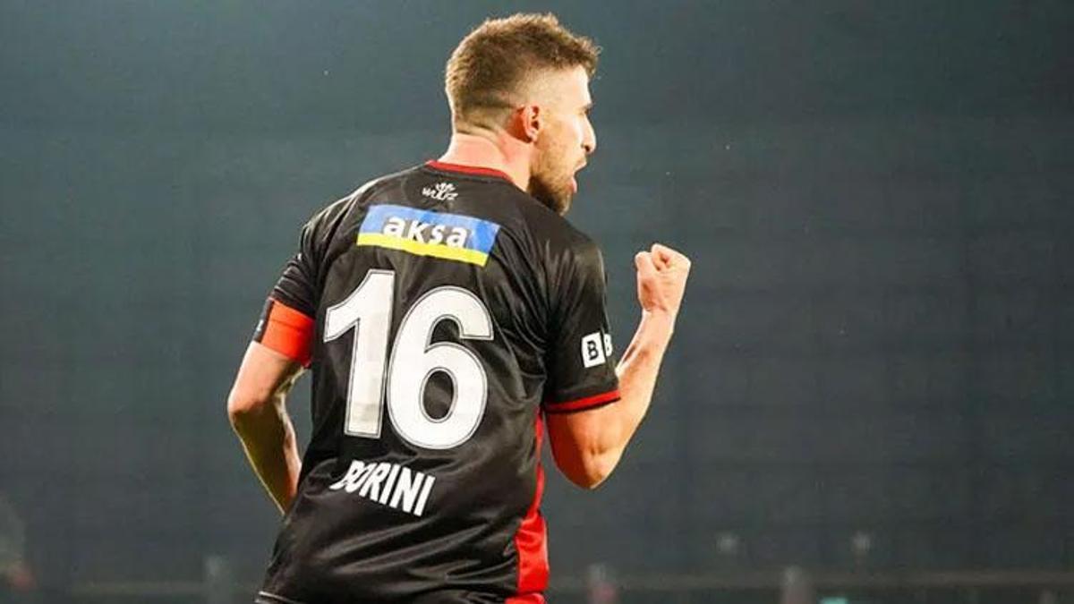 Pirlo İtalya'ya Fabio Borini Beşiktaş'a...