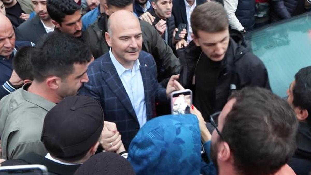 Bakan Soylu sabah namazını Ayasofya Camii'nde kıldı