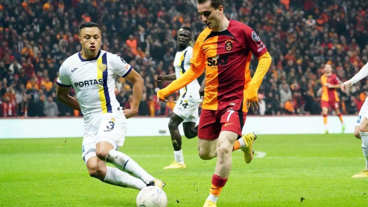 Şampiyon Galatasaray!