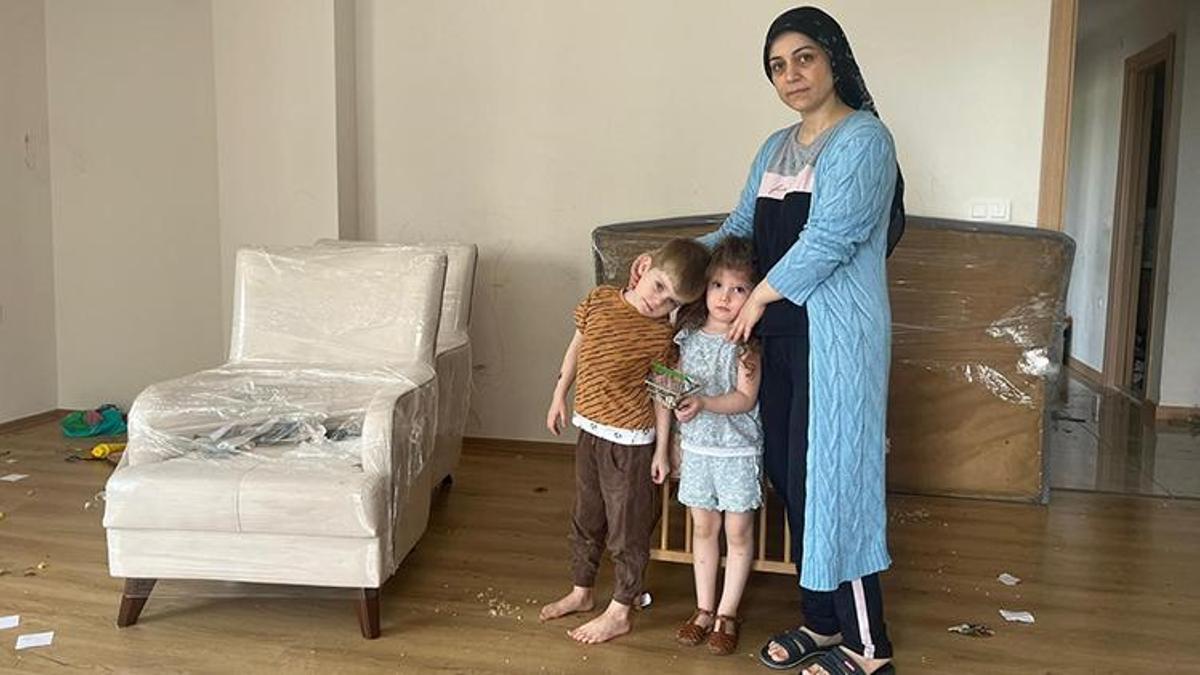 Ev sahibi kirayı 2 bin liradan 15 bin liraya yükseltti! 2 çocuklu kadını kapı dışarı etti