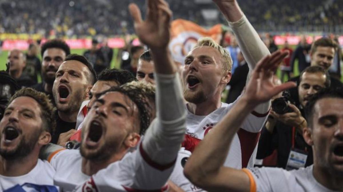 Galatasaray'dan TFF'ye şampiyonluk kupası başvurusu!