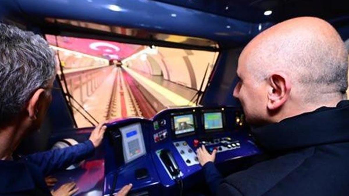Bakan Karaismailoğlu: Başakşehir-Kayaşehir Metro Hattı'nı 1 milyona yakın kişi kullandı