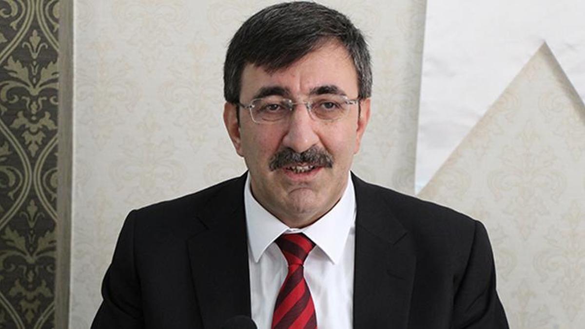 Cumhurbaşkanı Yardımcısı Cevdet Yılmaz kimdir, kaç yaşında, nereli? Cumhurbaşkanı Yardımcısı Cevdet yılmaz’ın biyografisi!