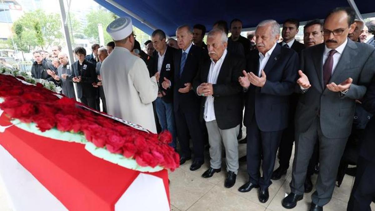 Cumhurbaşkanı Erdoğan, Mehmet Barlas’ın cenaze törenine katıldı