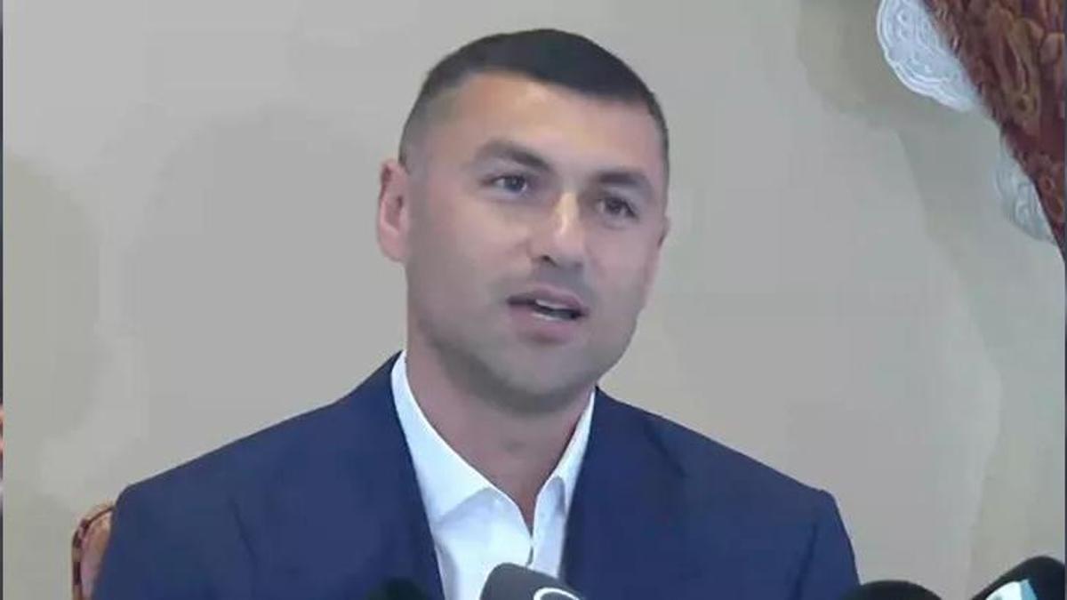 Burak Yılmaz resmen duyurdu: Kariyerimi sonlandırdım!