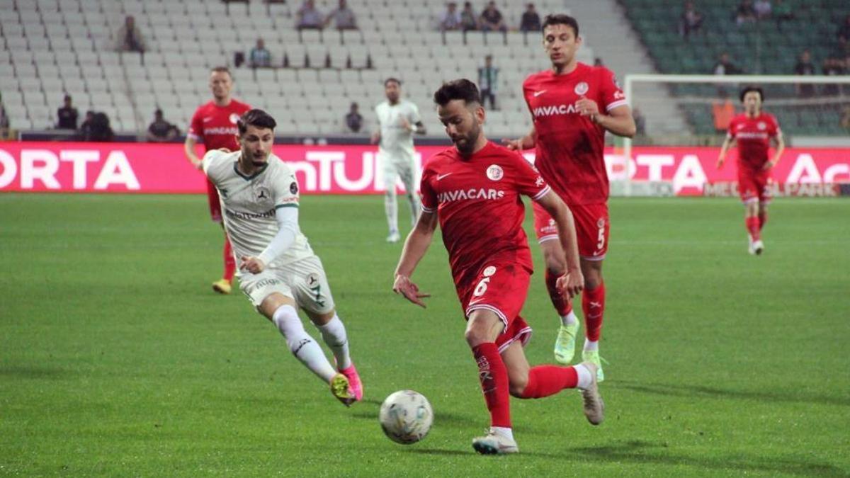 Süper Lig'e veda eden son takım belli oldu