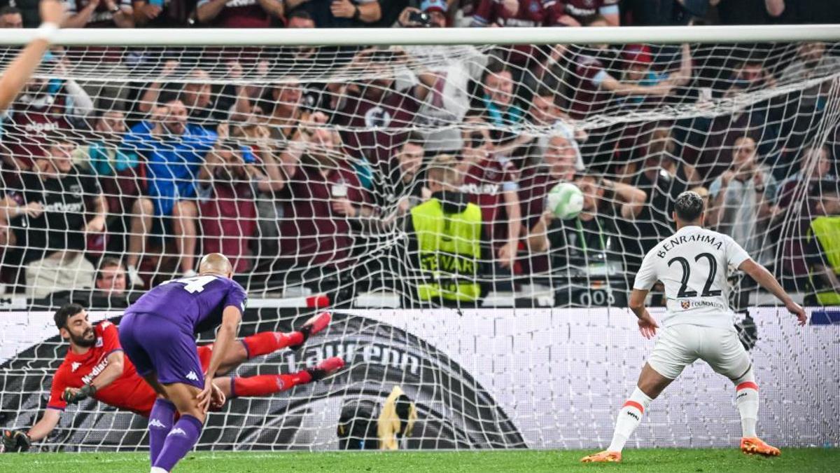 UEFA Avrupa Konferans Ligi şampiyonu West Ham United