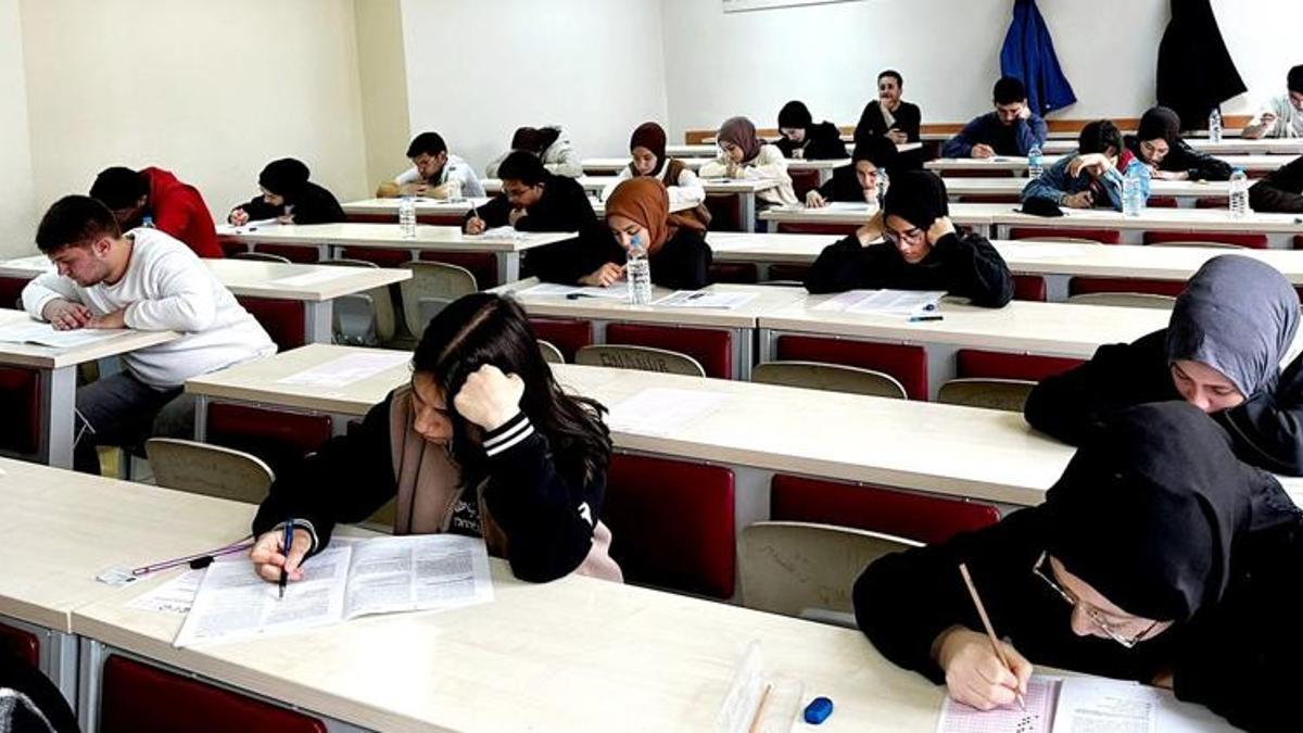 YKS’de son dönemeç: Bol soru çözün