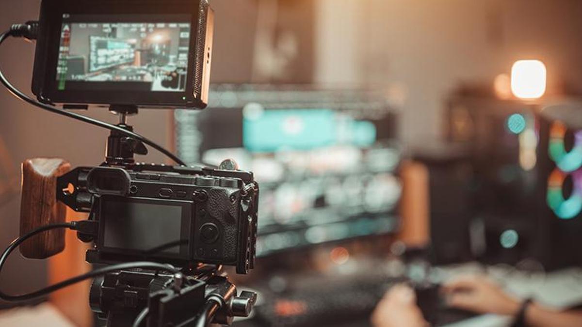 Her iş başvurusunda yalan söyledi ama başarılı bir kariyeri var! 'Bildiğim her şeyi YouTube öğretti'