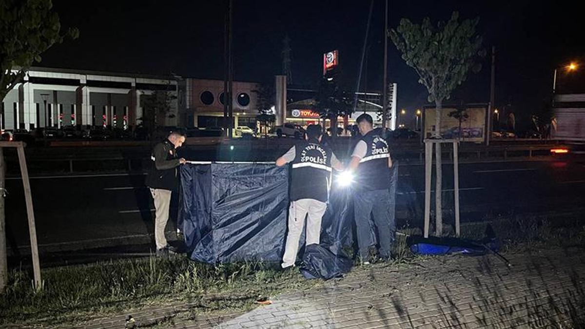 Bursa'da yol kenarında erkek cesedi bulundu