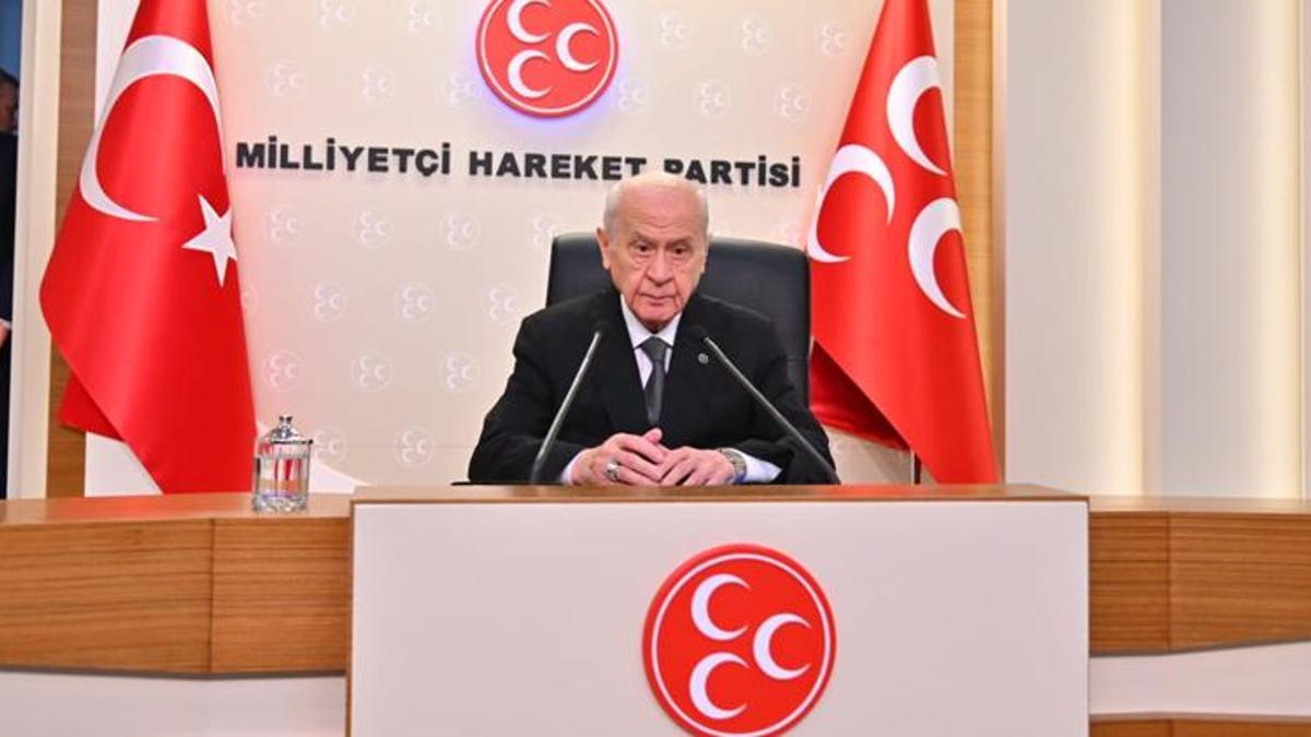 Bahçeli'den il başkanlarıyla toplantı