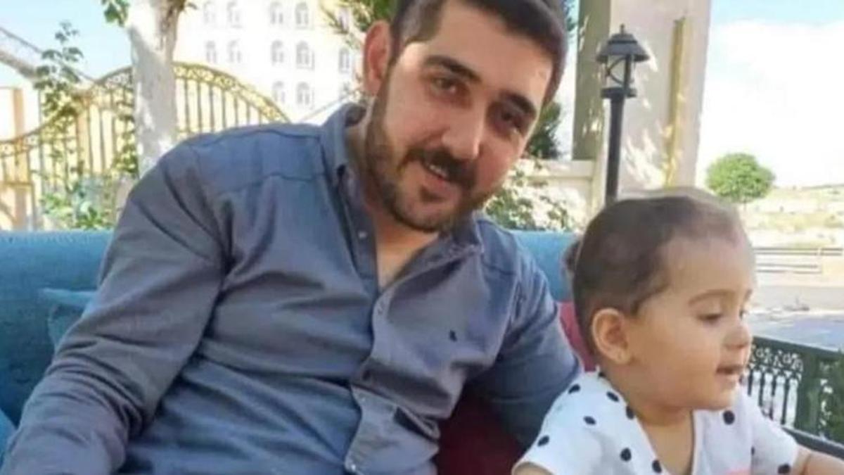 Otomobilin çarptığı baba ve 3 yaşındaki kızı öldü