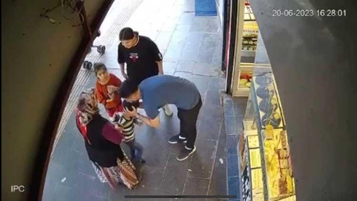 Soluk borusuna şeker kaçan 5 yaşındaki çocuk, Heimlich manevrasıyla kurtarıldı