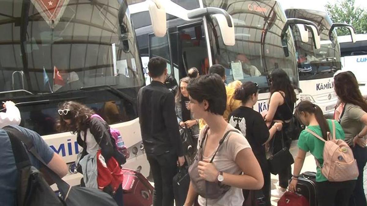 Bursa Otobüs Terminalinde bayram yoğunluğu