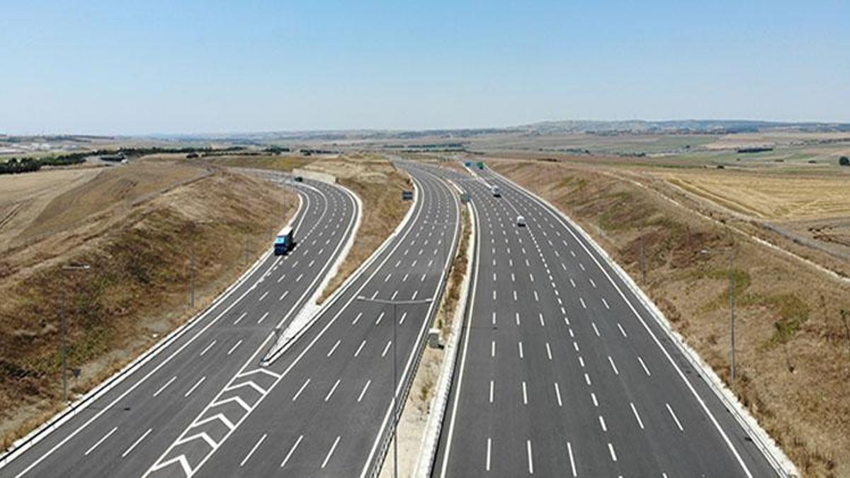 Bayramda otoban ücretsiz mi? Bayram tatilinde yollar bedava mı, otoban geçişleri bayramda ücretli mi?