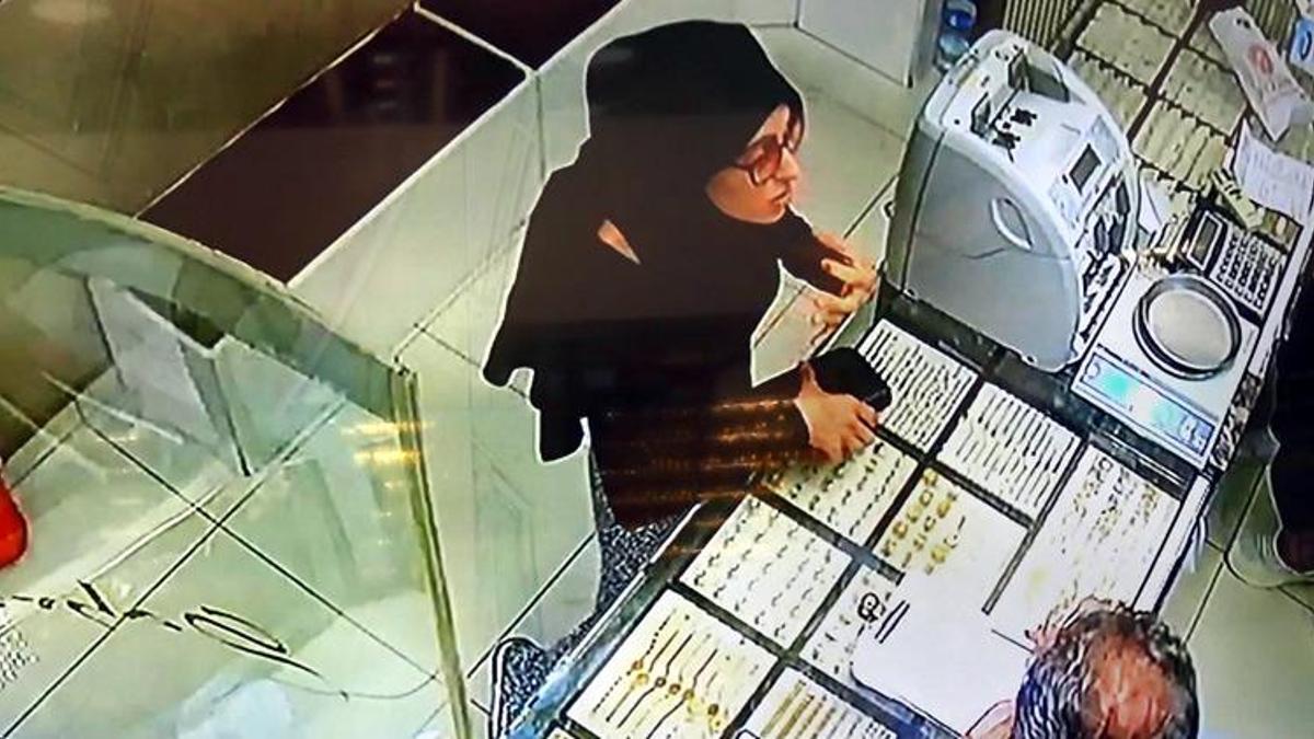 "Arkadaşıyım" yalanıyla altın bilekliği çaldı