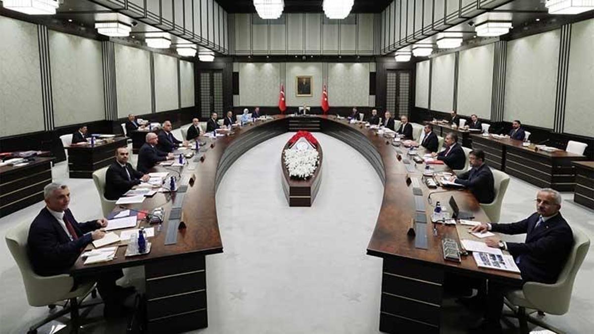 Cumhurbaşkanlığı Kabinesi bugün toplanıyor! İşte masadaki konular...