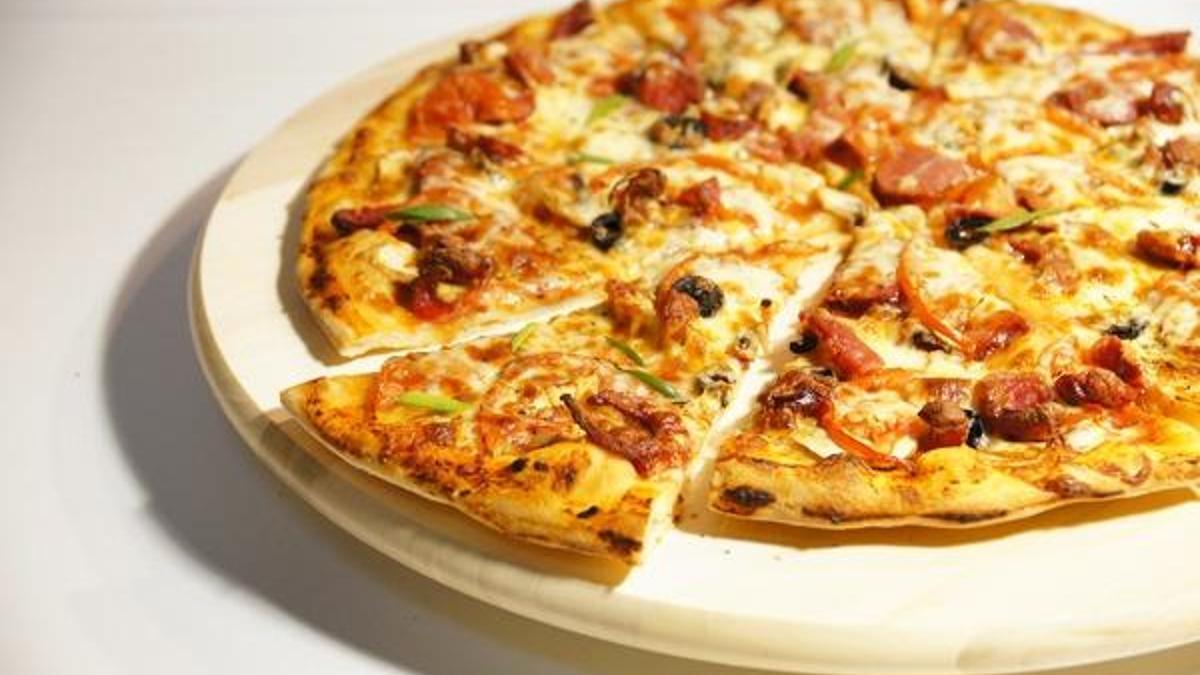 Pizza Kaç Kalori? Pizza Besin Değerleri Ve Kalorisi...