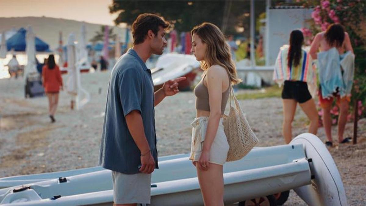 'Dönence' ilk bölümüyle izleyiciyi ekrana kilitledi!