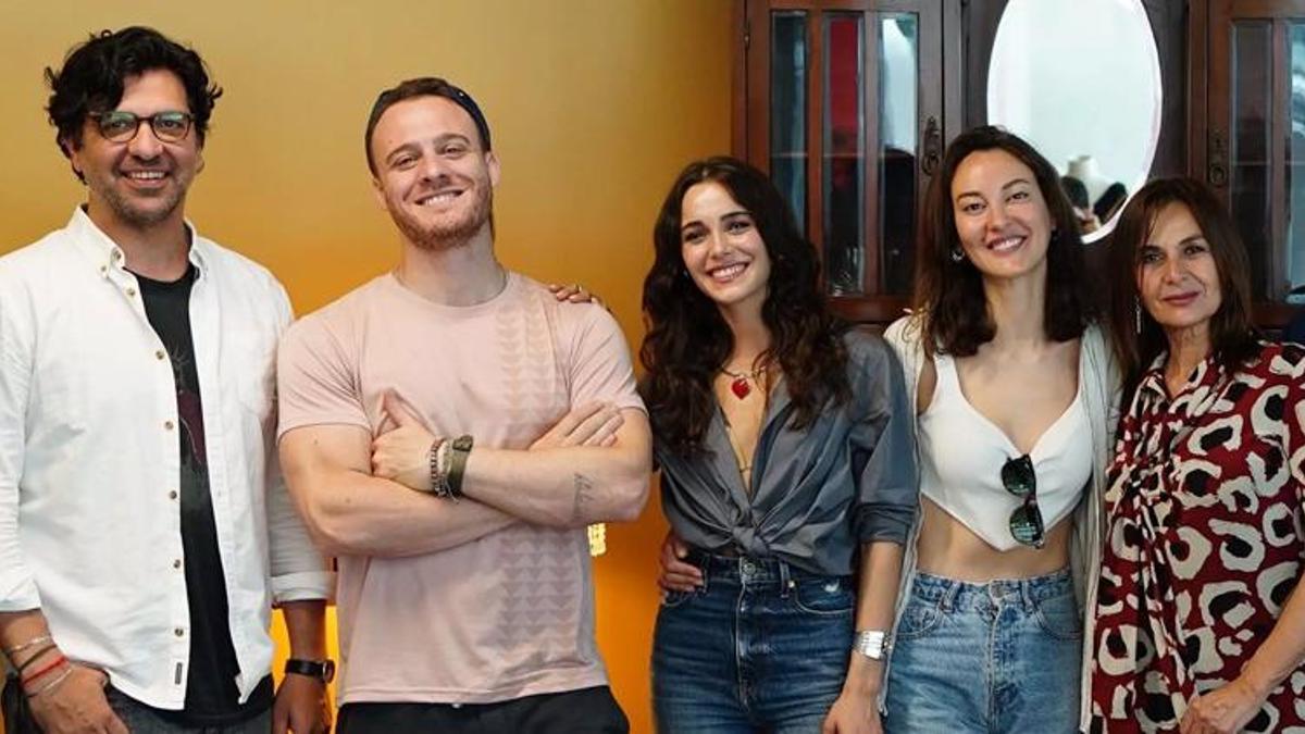 Ya Çok Seversen New York’un Times Meydanı’nda!