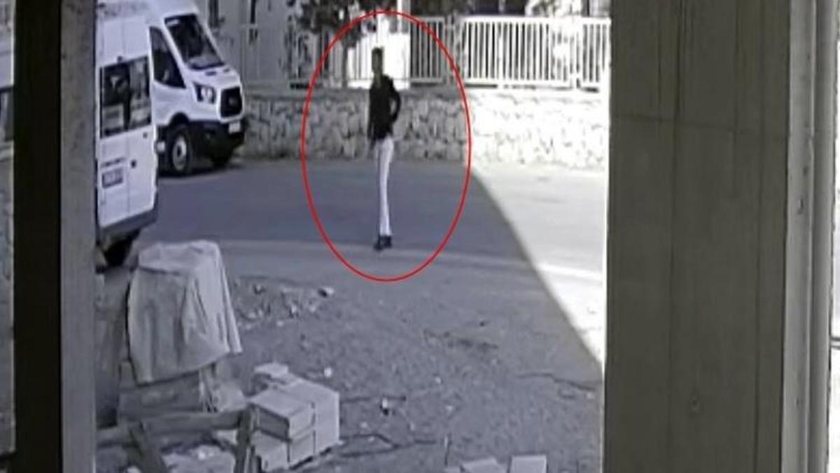 İğrenç anlar kameralara yansıdı! Vatandaşlar hemen yakalanmasını istiyor