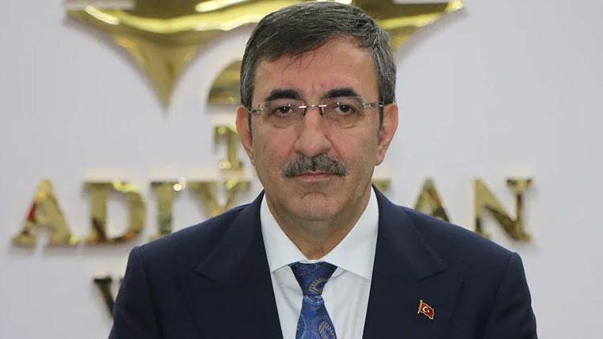 Cumhurbaşkanı Yardımcısı Yılmaz: Enflasyonist etkileri hafifletecek tedbirler aldık