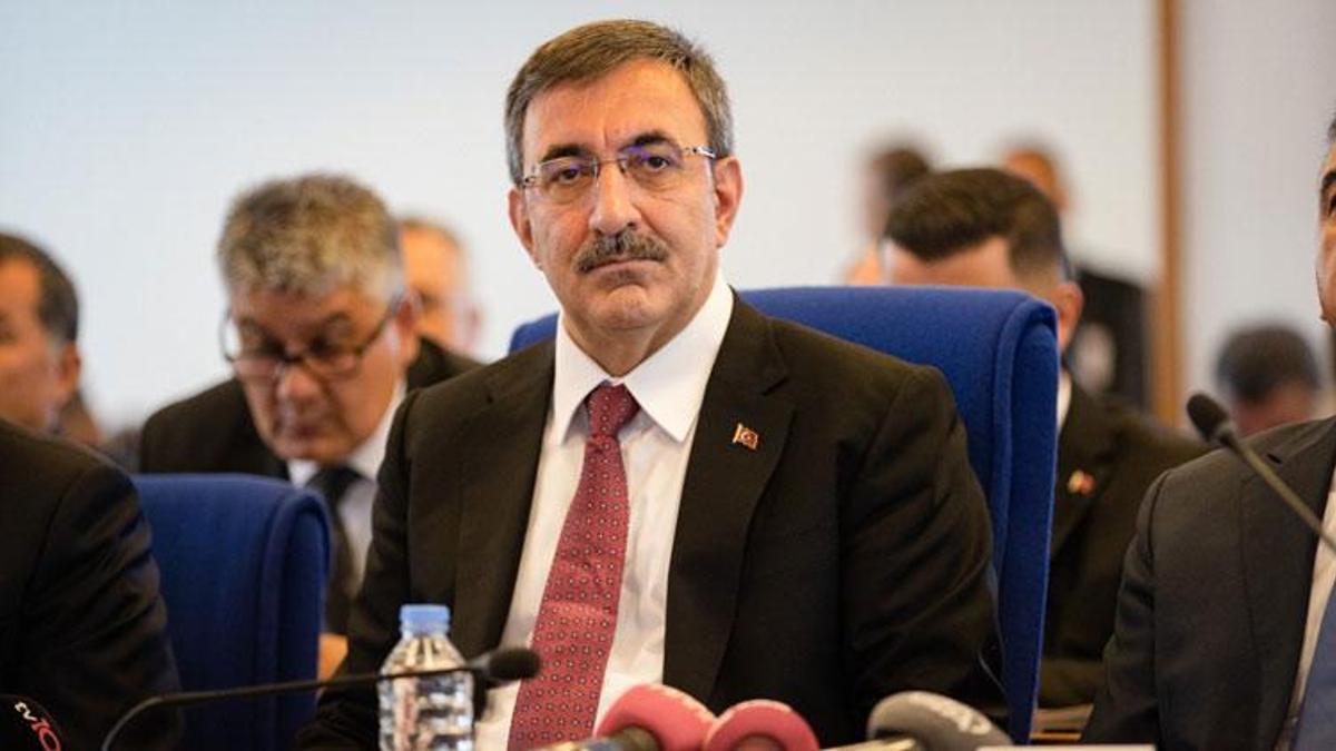 Cumhurbaşkanı Yardımcısı Yılmaz açıkladı: Yeni vergiler söz konusu değil