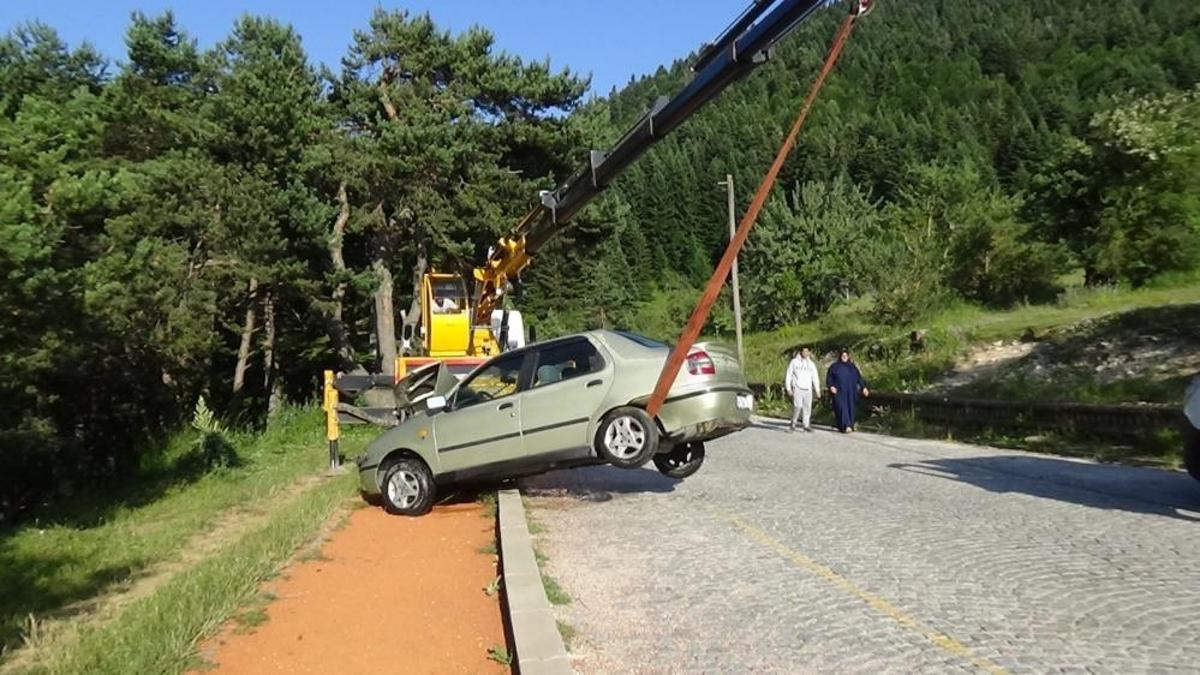 Fotoğraf çekmek için araçtan indi, hayatının şokunu yaşadı