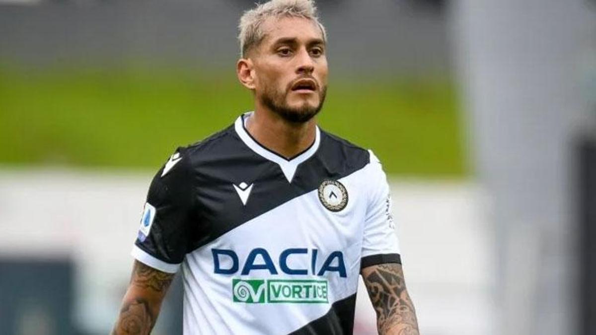 Redmond'dan haber gelmedi Beşiktaş Pereyra ile masaya oturdu