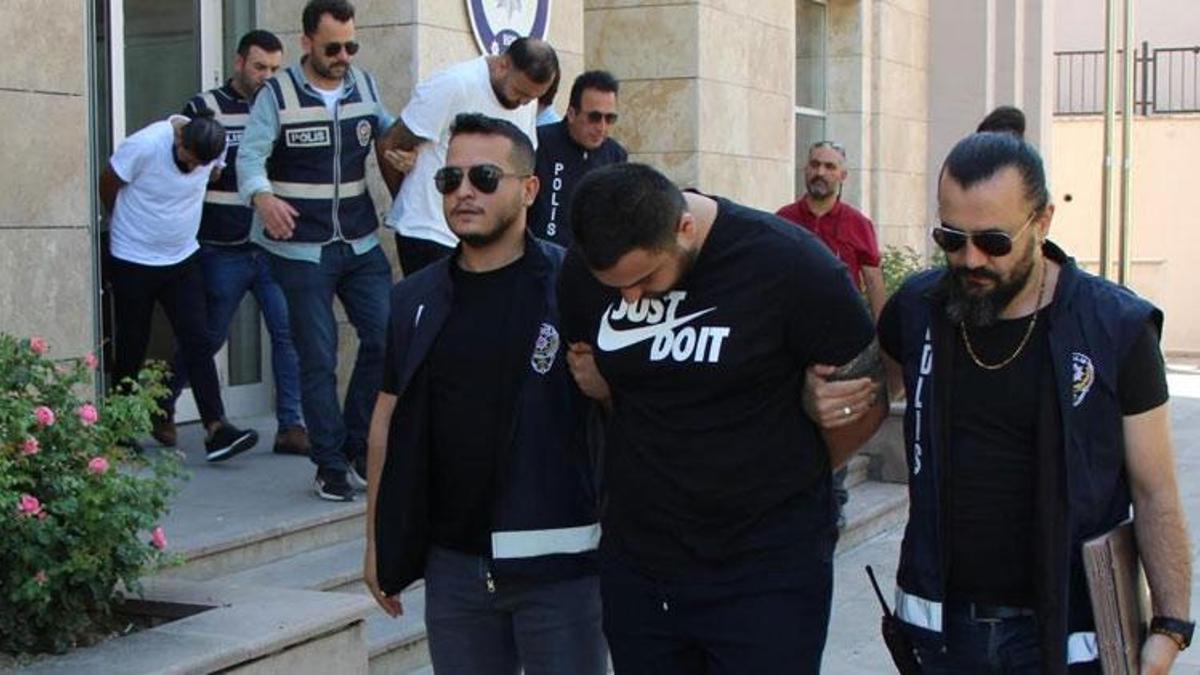 Kendilerini 'Avukat' ve 'uzlaştırmacı' olarak tanıttılar! 'Kaportacı' ve 'tatlıcı' çıktı