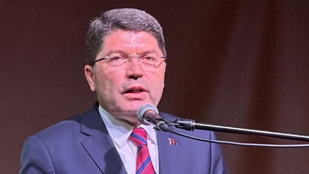 Bakan Tunç: Darbe girişimiyle alakalı 122 bin 632 kişi hakkında mahkumiyet kararı verildi