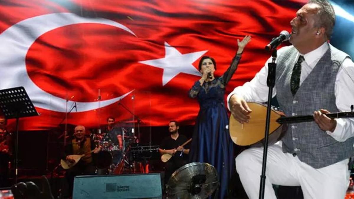 Kuruçeşme Açıkhava'da unutulmaz gece yaşandı! Boğaz'da anadolu ezgileri