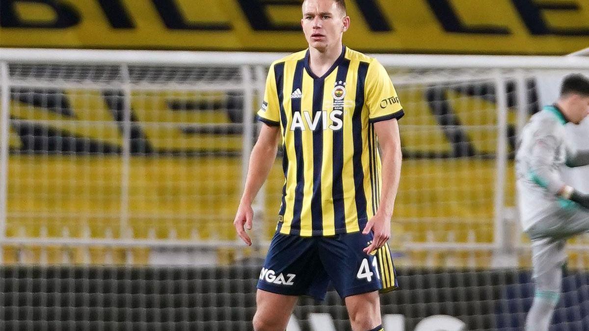 Fenerbahçe, Attila Szalai'ye transfer izni