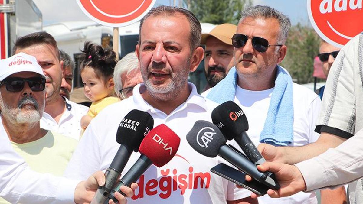 Tanju Özcan CHP'den ihraç edildi